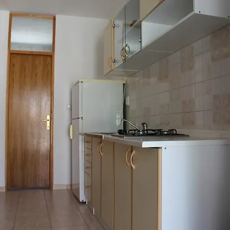 Apartment Istuk *