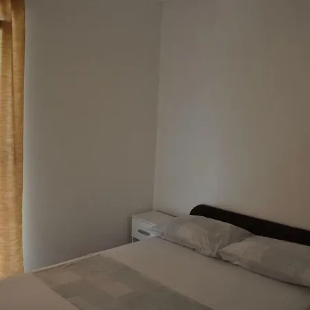 Istuk Apartment